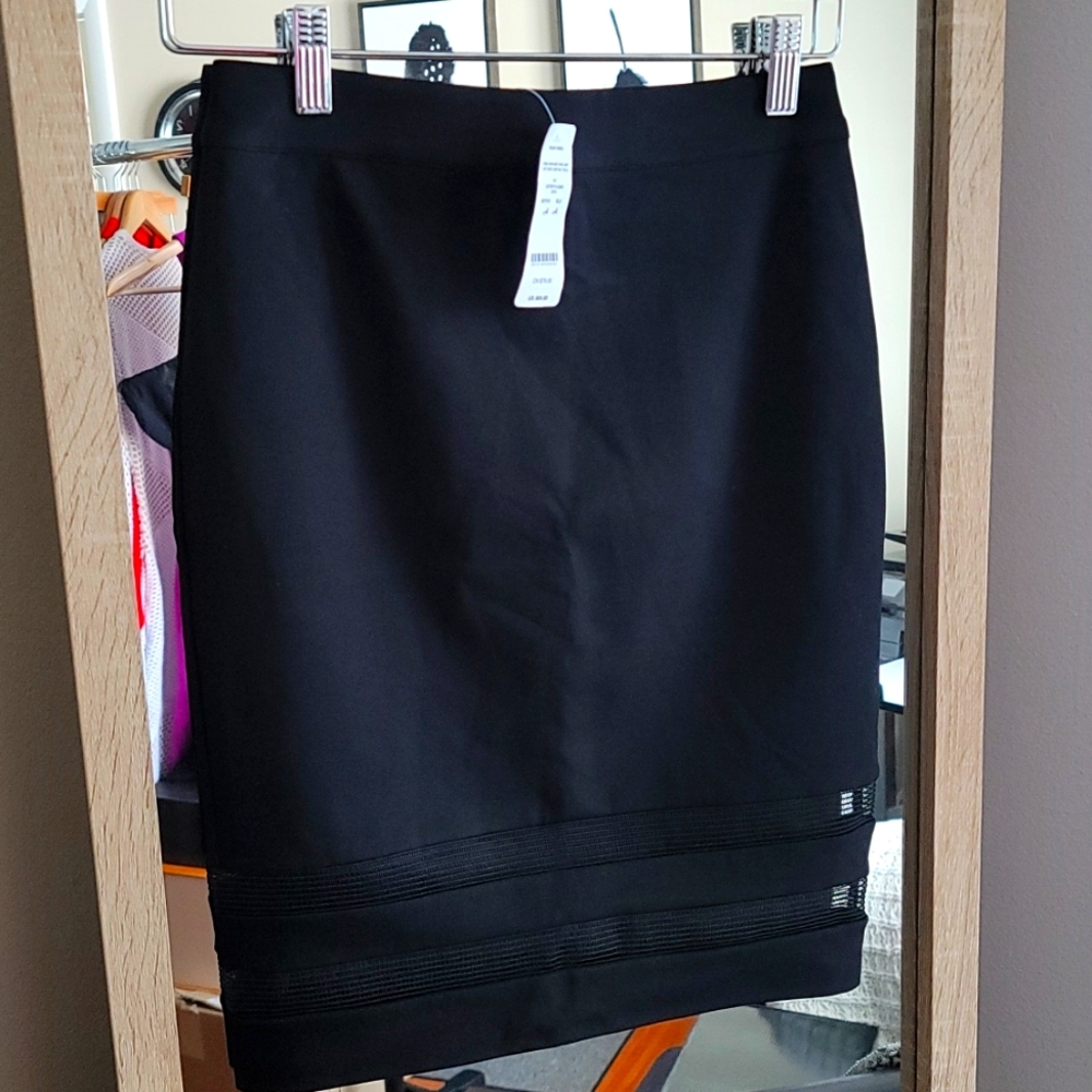 🩷 New w/tags Black Bebe Skirt